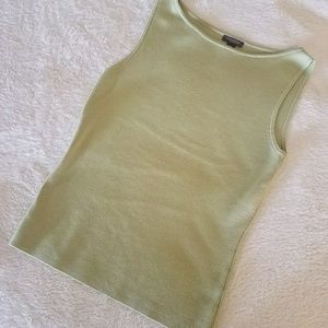 Ann Taylor Tops - Ann Taylor Petites tank top Ann Taylor Tops - Ann Taylor Petites tank top